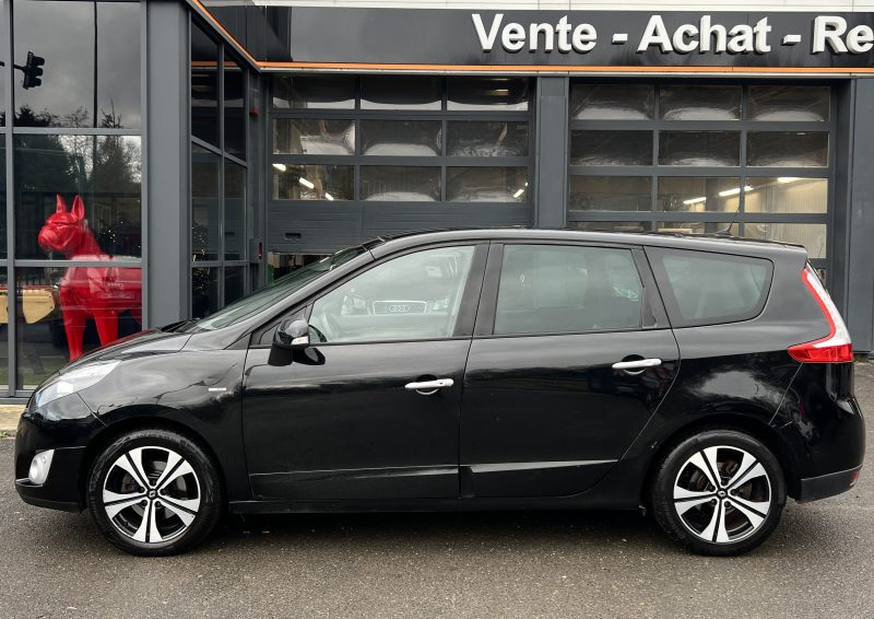 RENAULT GRAND SCENIC 3 III BOSE 1.9 DCI 130 Cv 7 PLACES / TOIT PANORAMIQUE GPS BLUETOOTH - GARANTIE 