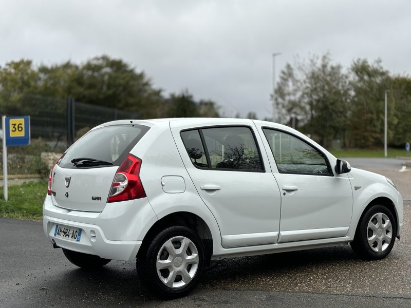 Dacia Sandero 1.4 MPI 75cv GPL ECO 2 laureate