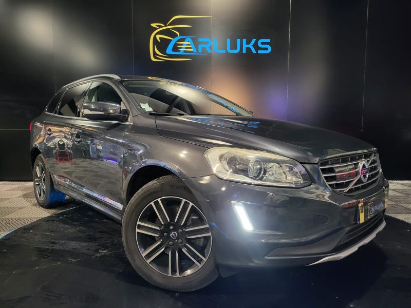 VOLVO XC60 D4 190cv Initiate Edition BVA // TOIT OUVRANT/XENONS/SIEGES CHAUFFANT/CAMERA