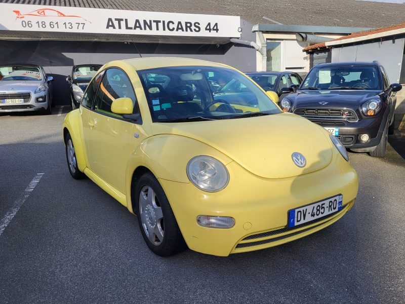 VOLKSWAGEN NEW BEETLE 2.0i 115 CV CONFORT