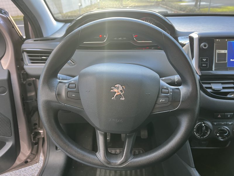 PEUGEOT 208 I 2014