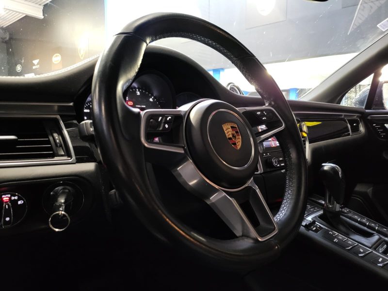 PORSCHE MACAN S 3.0 Diesel 258cv / SUIVI PORSCHE / PACK CHRONO / TOIT PANO / CARPLAY