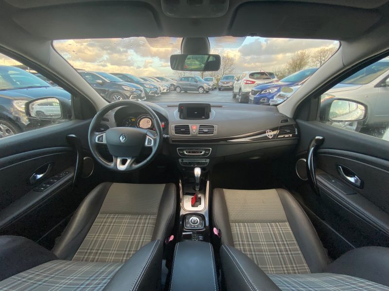 RENAULT MEGANE III DCI 150 FAP XV DE FRANCE EURO 5