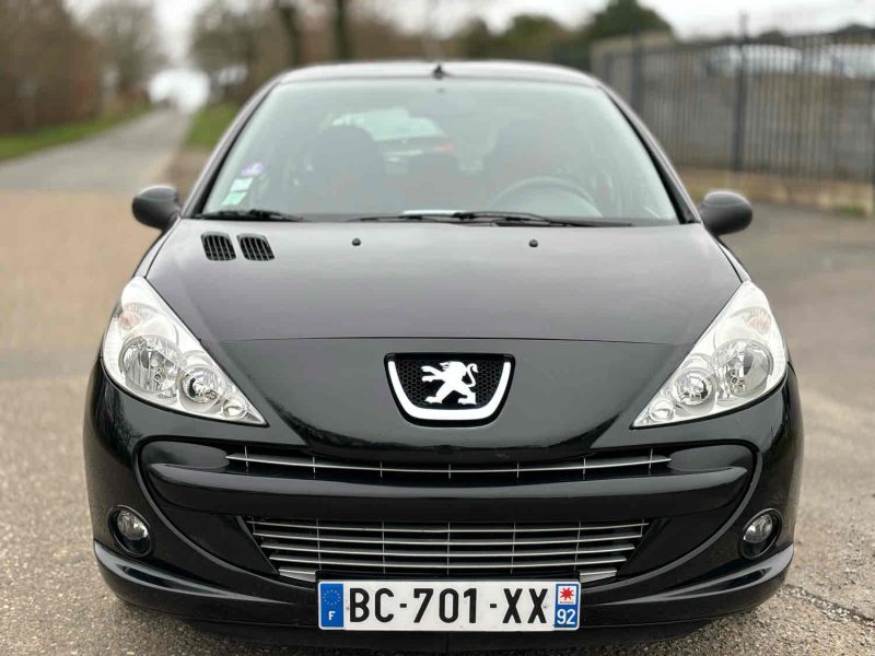 PEUGEOT 206+ 1.4 i 75 CH TRENDY GARANTIE 6 MOIS 