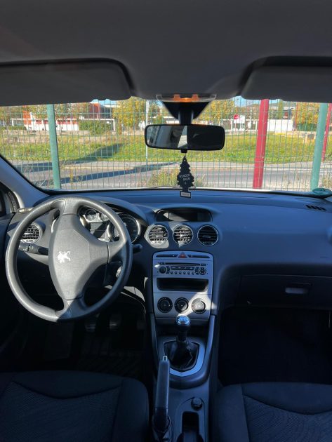 PEUGEOT 308 1.4 Vti 95 Moteur à chaine / Révisée / CT OK 