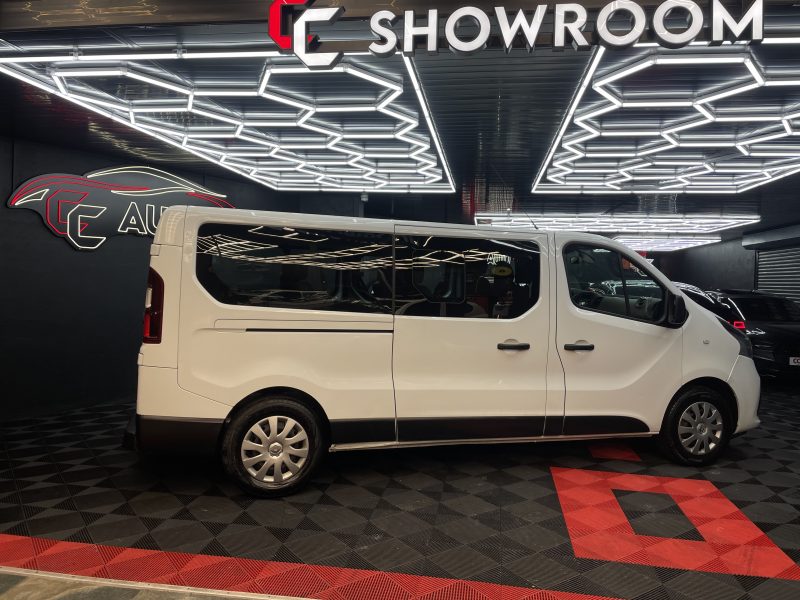 RENAULT TRAFIC III  2016