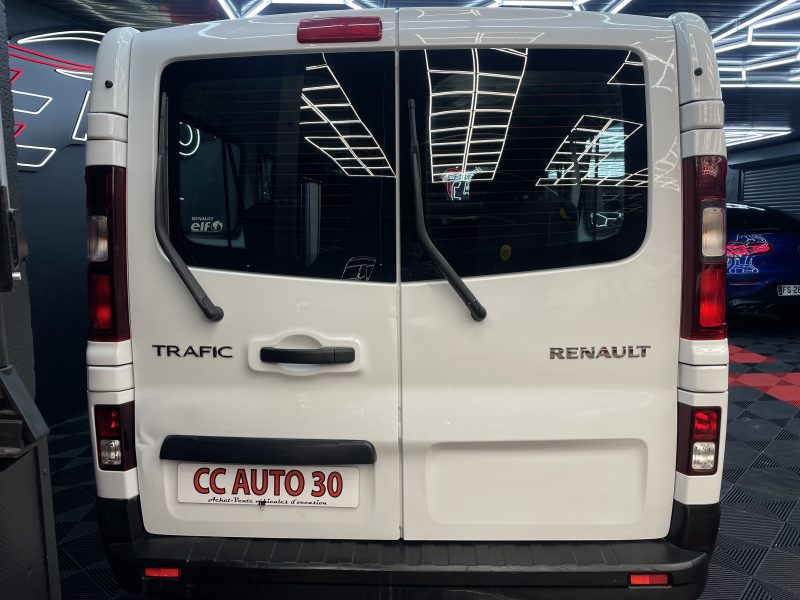 RENAULT TRAFIC III  2016