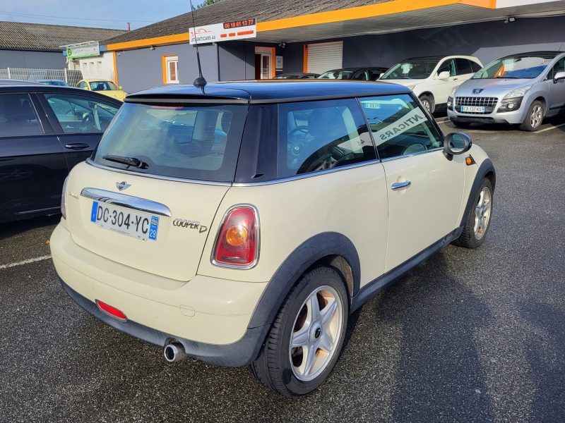 MINI COOPER 1.6D 110 CV HATCH