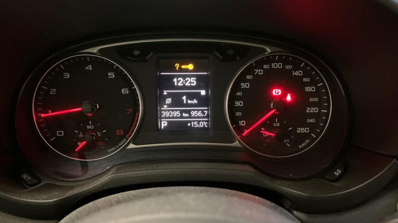 Audi A1 1.4L TFSI 185cv S-LINE TOIT OUVRANT CUIR GPS XENON LED BVA S TRONIC7