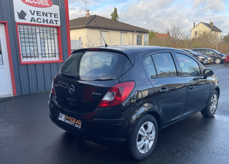 OPEL CORSA D 