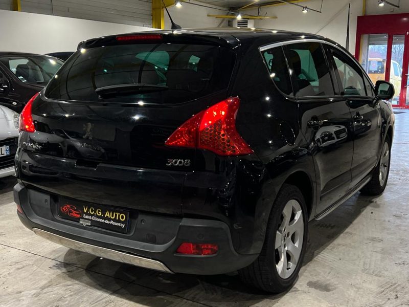 PEUGEOT 3008 Monospace 2012