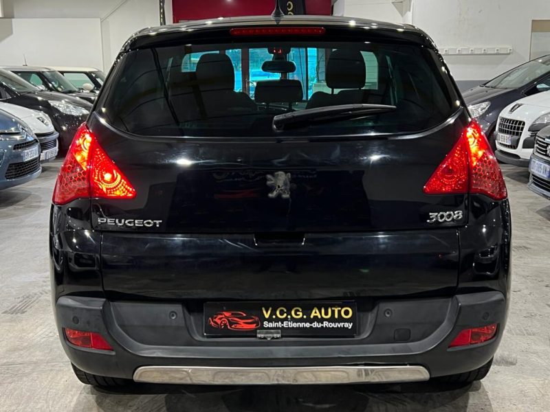 PEUGEOT 3008 Monospace 2012