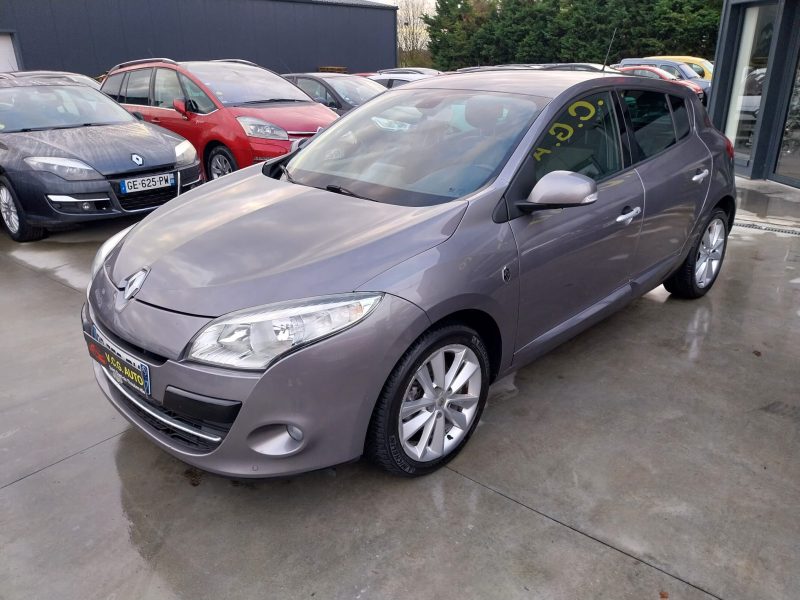 RENAULT MEGANE III 1.5 dCi 110 XV de France