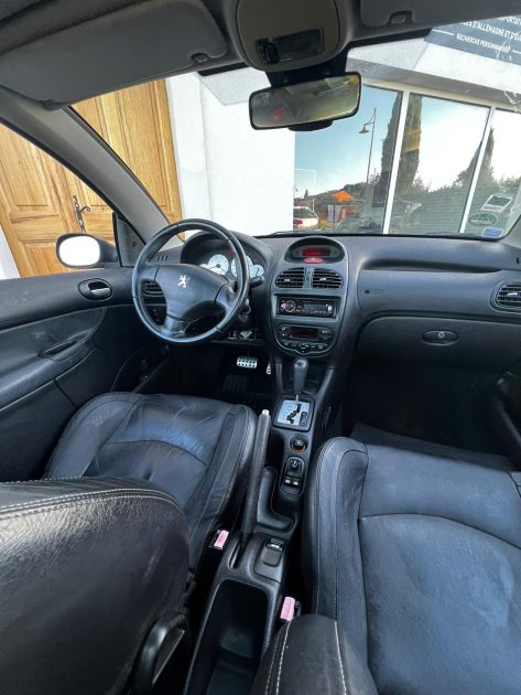 PEUGEOT 206 CC 2003 Boite Automatique 