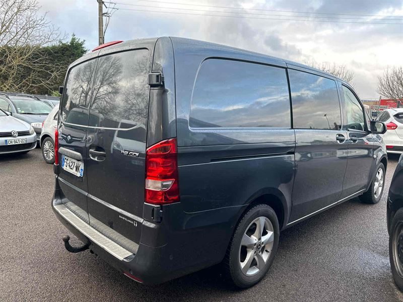 MERCEDES VITO Mixto  2020