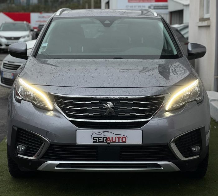 PEUGEOT 5008 II 2018