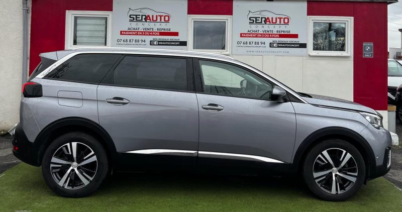 PEUGEOT 5008 II 2018