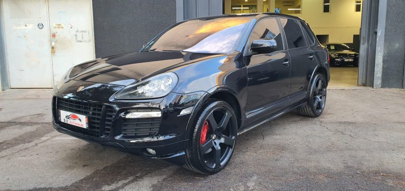 Porsche Cayenne GTS 4.8l V8 405cv, *Toit ouvrant*, *sièges chauffants*, *xenon*