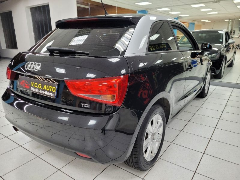 AUDI A1 1.6 TDI 90 Attraction