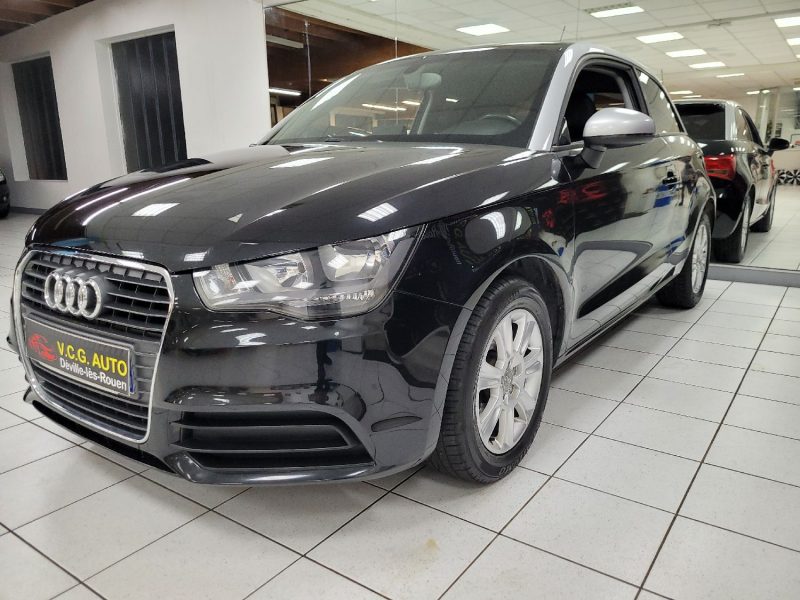 AUDI A1 1.6 TDI 90 Attraction