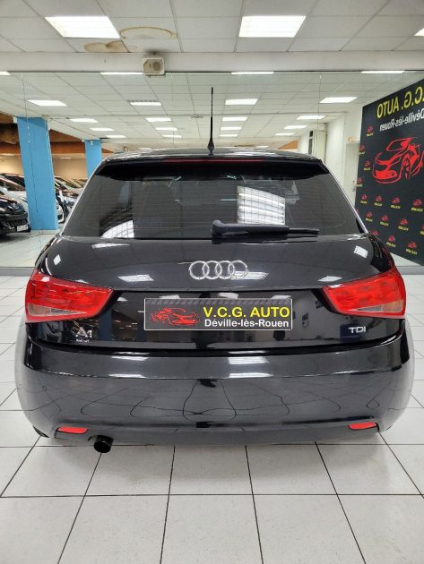 AUDI A1 1.6 TDI 90 Attraction