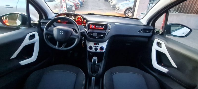 PEUGEOT 208 I 2014