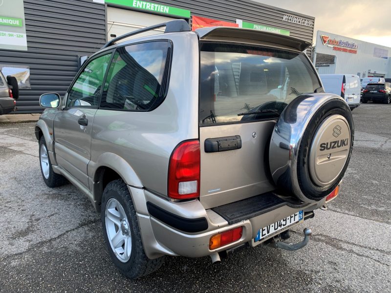 Suzuki Grand Vitara 1.6 4x4 Finition Luxe 94cv - GARANTIE