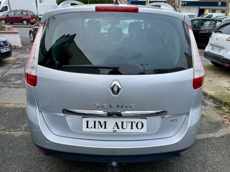 RENAULT GRAND SCENIC 2015