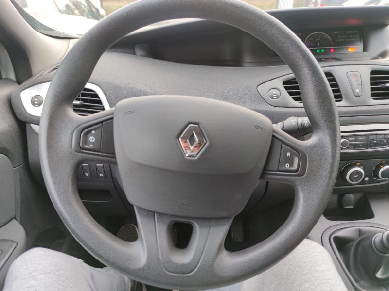 RENAULT MEGANE III 2014