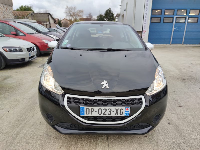 PEUGEOT 208 I 2015