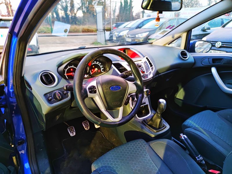 FORD FIESTA VI 2011