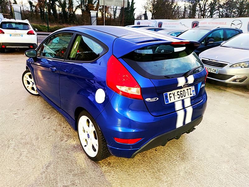 FORD FIESTA VI 2011