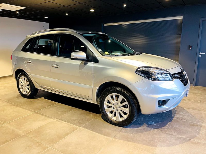 RENAULT Model :KOLEOS I Finition:2.0 dCi 150 ZEN / 1ERE MAIN / ATTELAGE / ENTRETIEN RENAULT COMPLET