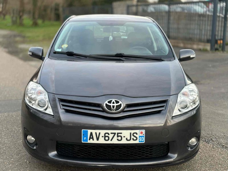 TOYOTA AURIS PHASE 2 1.4 D-4D 90cv FAP ACTIVE GARANTIE 6 MOIS 