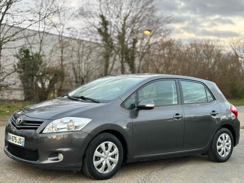 TOYOTA AURIS PHASE 2 1.4 D-4D 90cv FAP ACTIVE GARANTIE 6 MOIS 