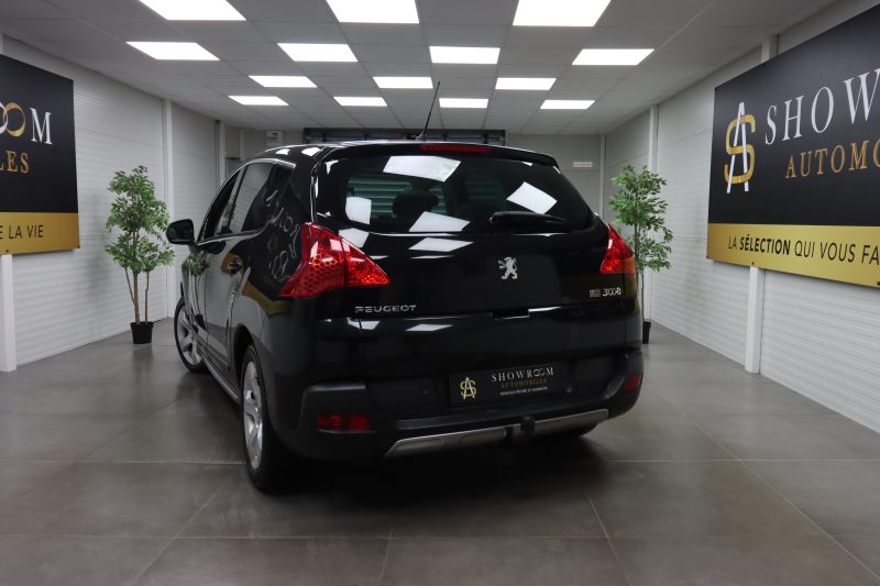 PEUGEOT 3008 Monospace 2013