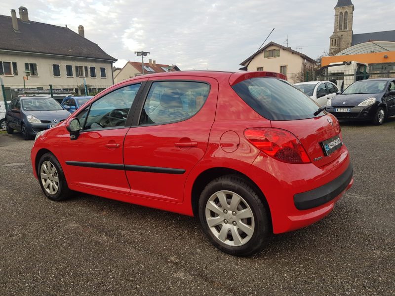 PEUGEOT  207  1.4i 75CV STYLE