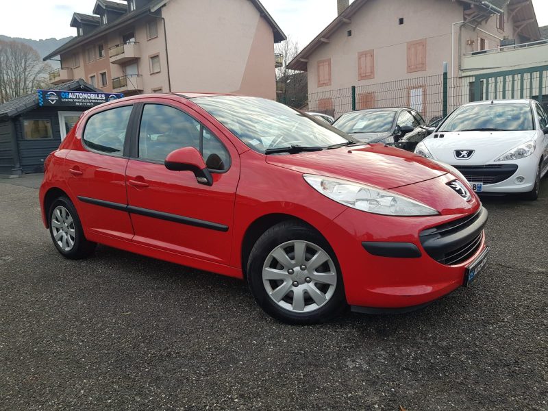 PEUGEOT  207  1.4i 75CV STYLE