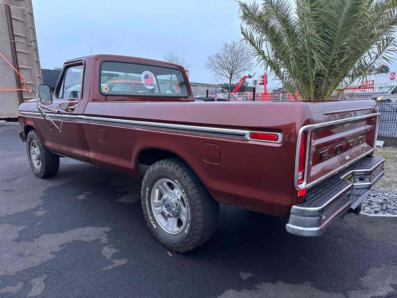 FORD F250 RANGER XLT 7.5L V8 1979