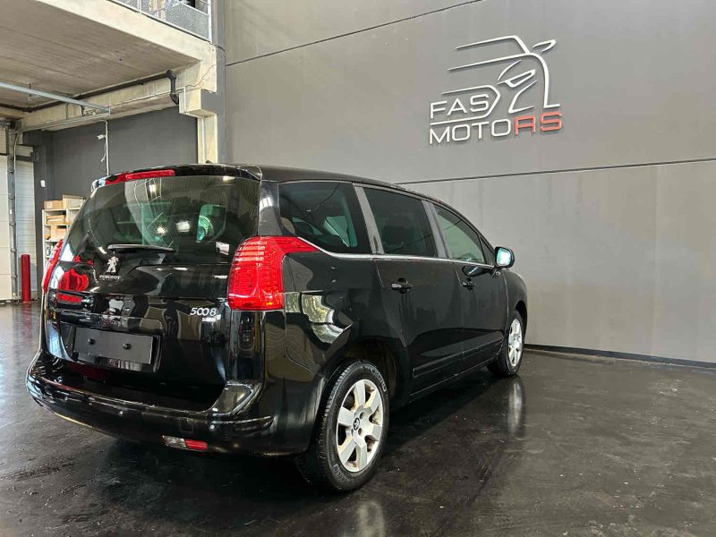 Peugeot 5008 - 1.6 E-HDI 115cv - Boite AUTO - Distri OK