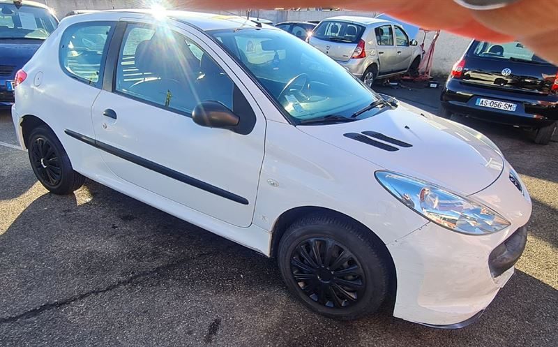 PEUGEOT 206+ 2010