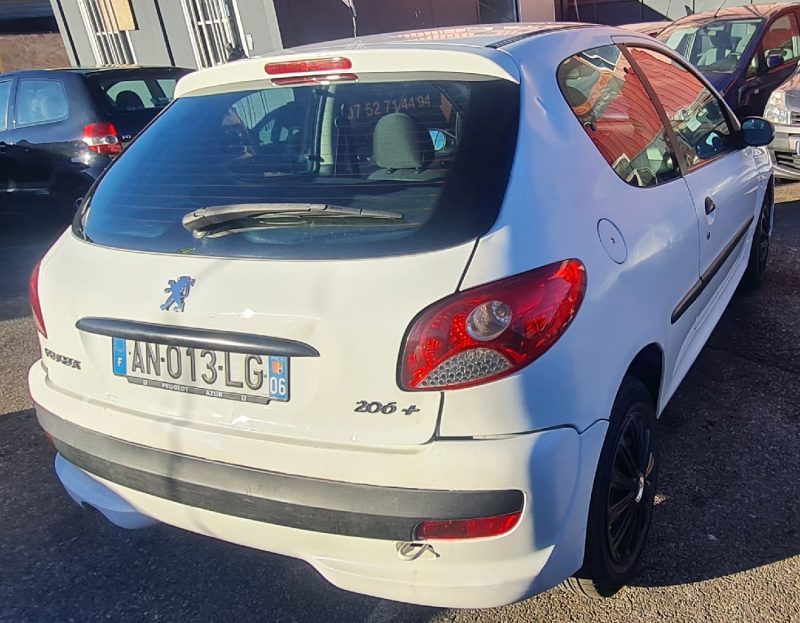 PEUGEOT 206+ 2010