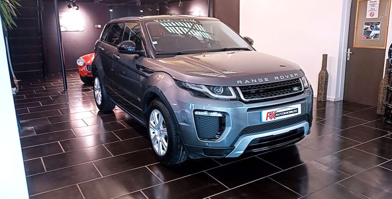 LAND ROVER RANGE ROVER EVOQUE 2.0 TD4 4x4 SE DYNAMIC 150cv Toit pano, sièges chauffants...