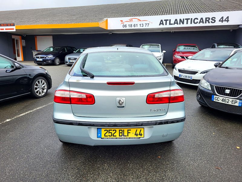 RENAULT LAGUNA II 2003