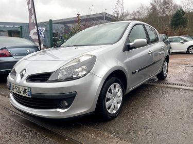 RENAULT CLIO III 1.2i 16V 100CV