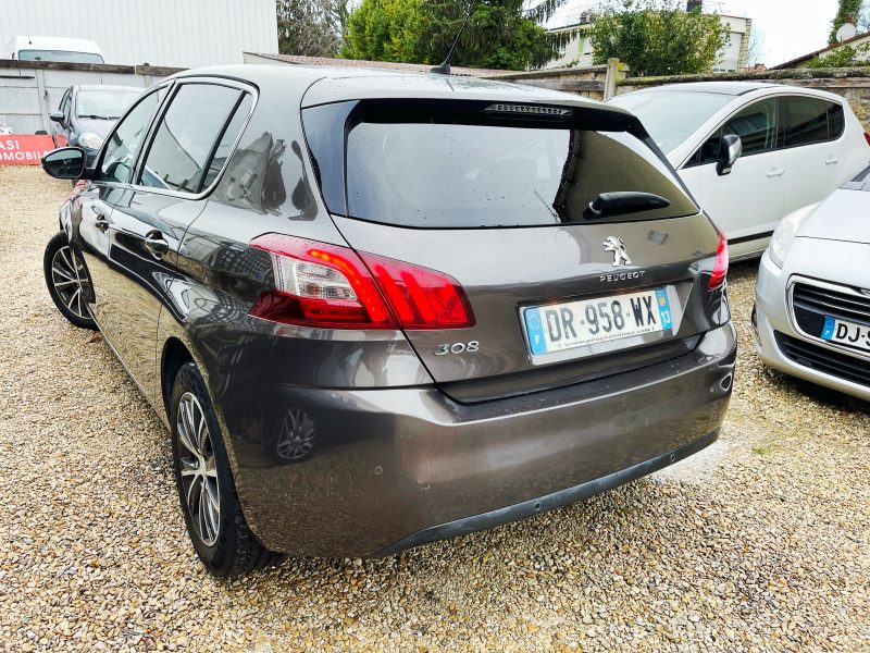 PEUGEOT 308 II 2015