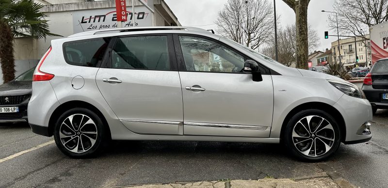 RENAULT GRAND SCÉNIC 2015