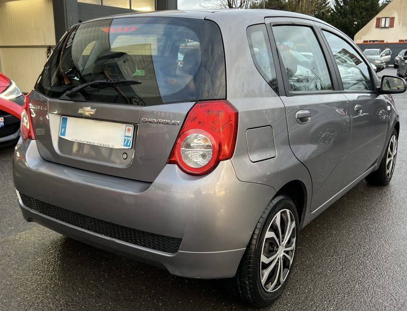 CHEVROLET AVEO 1.2 84 ESSENCE / GPL 1ERE MAIN 82 700 Kms CLIMATISATION BLUETOOTH - GARANTIE 1 AN