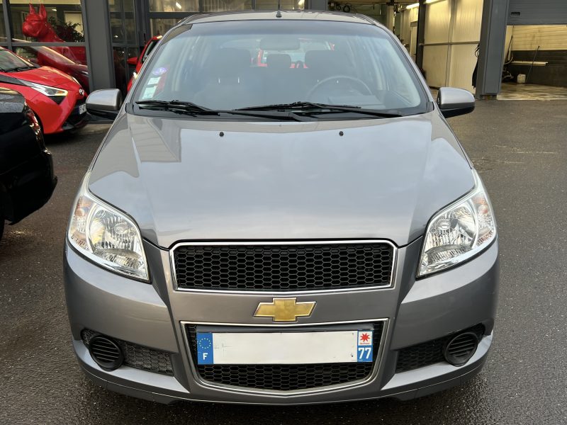 CHEVROLET AVEO 1.2 84 ESSENCE / GPL 1ERE MAIN 82 700 Kms CLIMATISATION BLUETOOTH - GARANTIE 1 AN