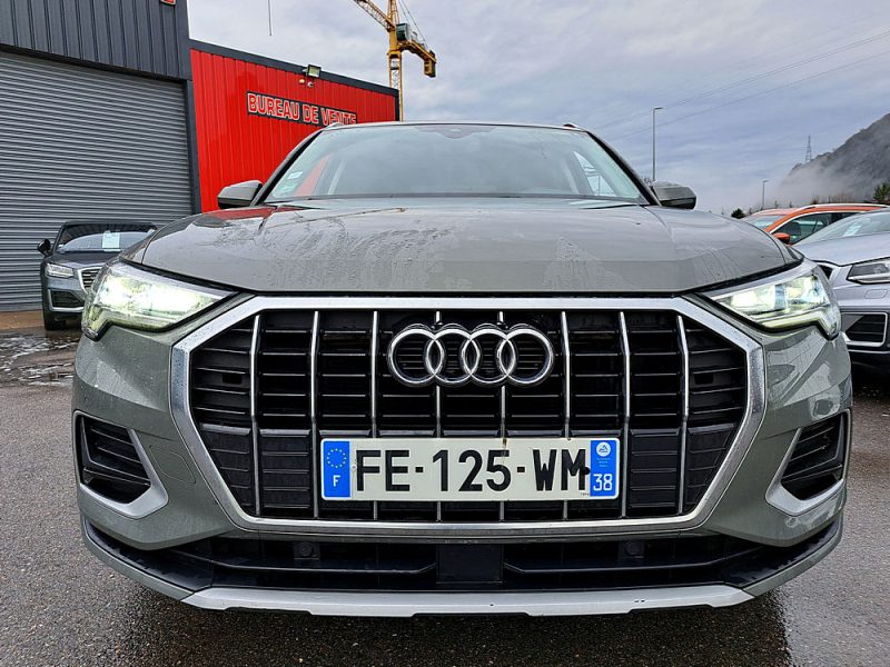 Audi Q3 35 Tfsi 150 Cv Design Luxe S-Tronic 7 Gps Xénon Led Toit Ouvrant Panoramique Virtual Cockpit